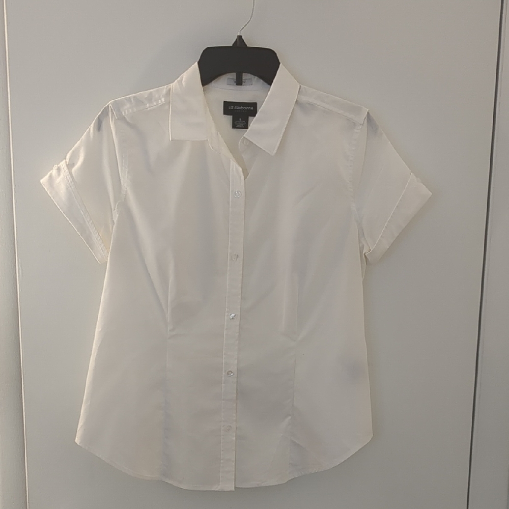 Liz Claiborne Career Cream/White Short Sleeve Button Down Shirt